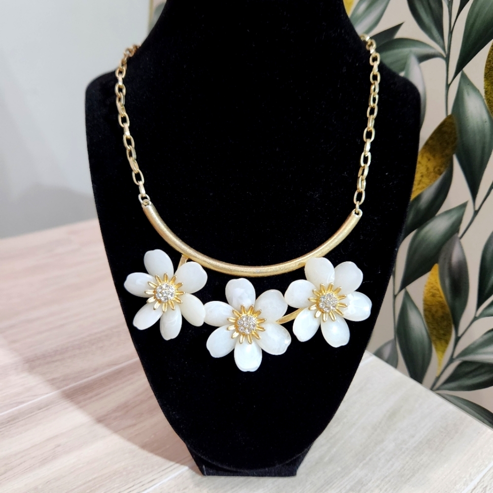 Lydell NYC Triple White Flower Rhinestone Center Goldtone Necklace Statement
